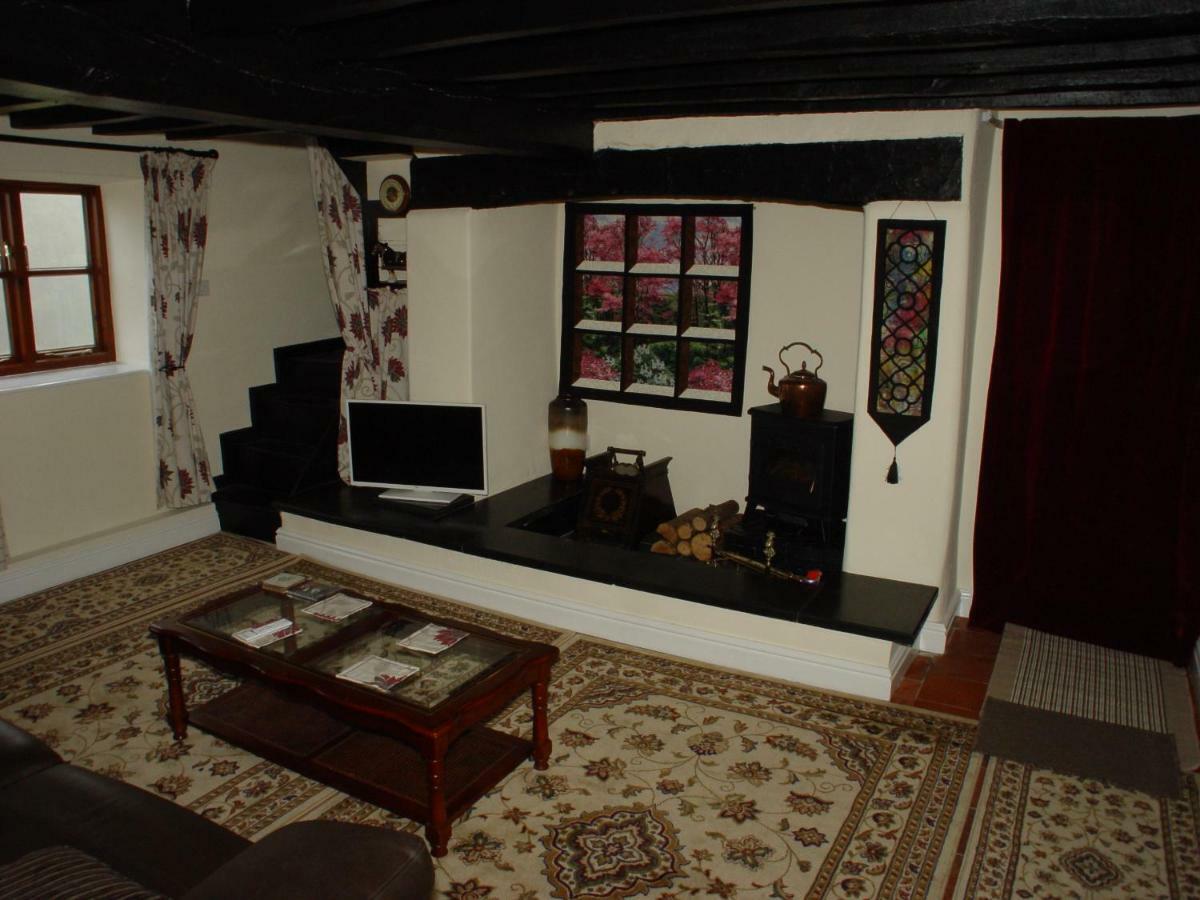 Glencoed B&B Wrexham Eksteriør billede
